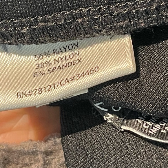 EILEEN FISHER Stretch Ponte Slim Ankle Zip Pants Black Size 1X - Picture 7 of 7